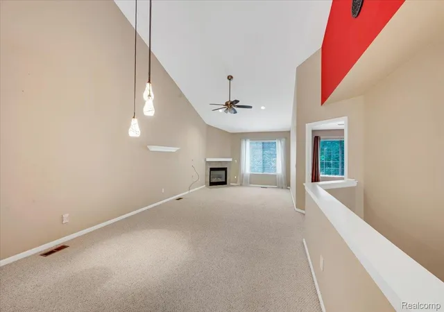 Listing Photo 4 - Condo for sale in building located at 30881 Lee Frank Ln, Madison Heights, MI 48071