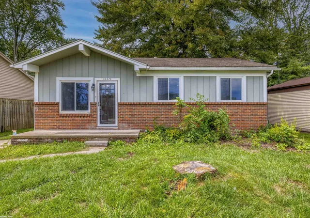 Photo 1 of Single family home for sale at 38373 Cherry Ln, Harrison Township, MI 48045 | MLS# 58050221092 | Listing updated on 2026-09-08