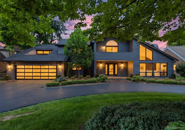 Photo 2 of Single family home for sale at 3228 Pine Lake Rd, West Bloomfield, MI 48324 | MLS# 20261072066 | Listing updated on 2026-09-09
