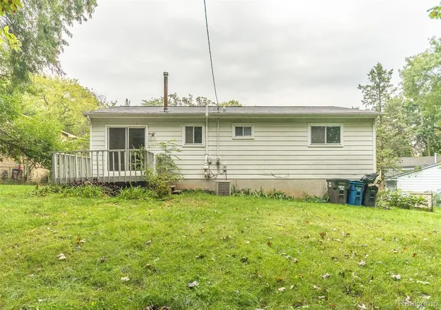 Photo 4 of Single family home for sale at 1795 David Ct, Ann Arbor, MI 48105 | MLS# 20261072080 | Listing updated on 2026-09-13