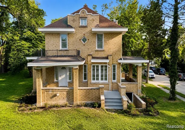 Photo 1 of Multi family home for sale at 21855 Schoenherr Rd, Warren, MI 48089 | MLS# 20261072081 | Listing updated on 2026-10-01