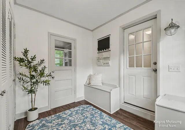 Photo 4 of Single family home for sale at 4621 Whitneyville Ave SE, Ada, MI 49301 | MLS# 65026047570 | Listing updated on 2026-09-14