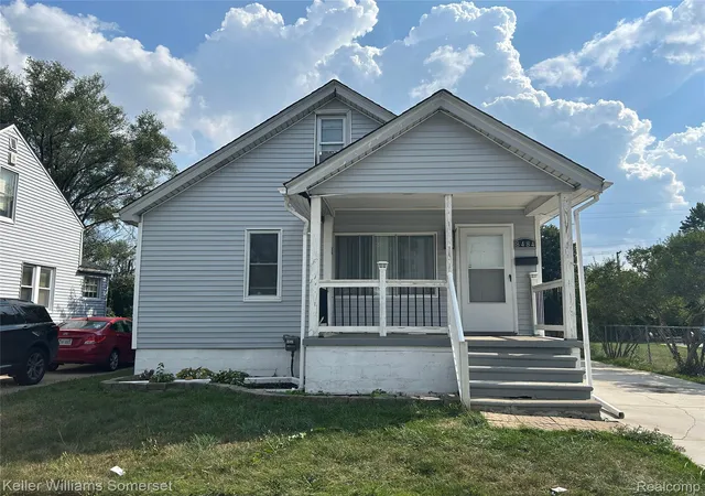 Photo 1 of Single family home for sale at 8484 Chalmers Ave, Warren, MI 48089 | MLS# 20261072099 | Listing updated on 2026-09-11