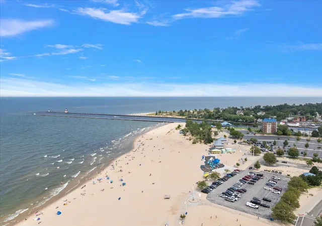 Photo 2 of Condo for sale at 200 Lake St #7A/8A, Saint Joseph, MI 49085 | MLS# 69026047573 | Listing updated on 2026-09-08