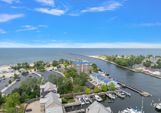 Photo 3 of Condo for sale at 200 Lake St #7A/8A, Saint Joseph, MI 49085 | MLS# 69026047573 | Listing updated on 2026-09-08