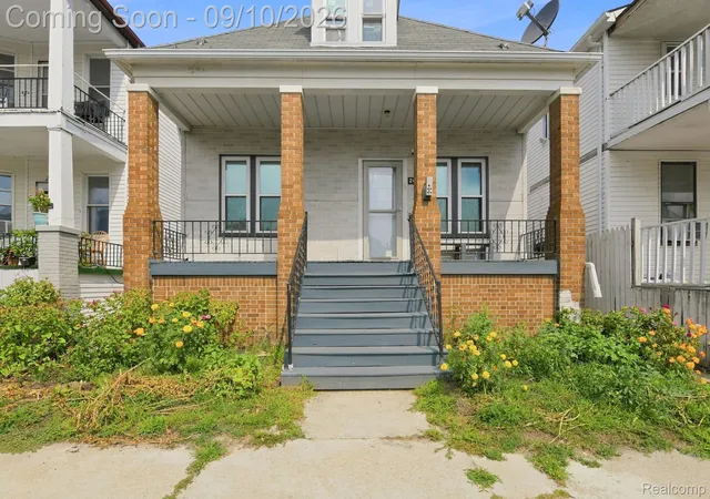 Single family home for sale at 2405 Neibel St, Hamtramck, MI 48212 | MLS# 20261072105