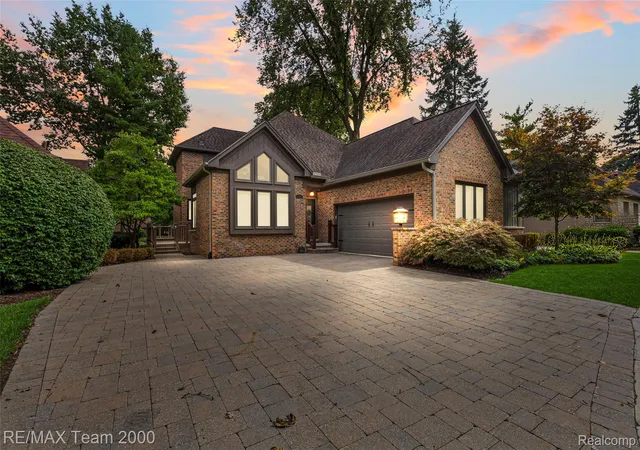Photo 1 of Condo for sale at 6 Pembroke Ct, Dearborn, MI 48126 | MLS# 20261072115 | Listing updated on 2026-09-09