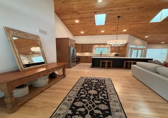 Photo 3 of Single family home for sale at 204 Talahi Trl, Michigan City, IN 46360 | MLS# 69026047587 | Listing updated on 2026-10-09
