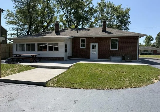 Photo 3 of Multi family home for sale at 708 Upton Ave, Springfield, MI 49037 | MLS# 64026047582 | Listing updated on 2026-09-09
