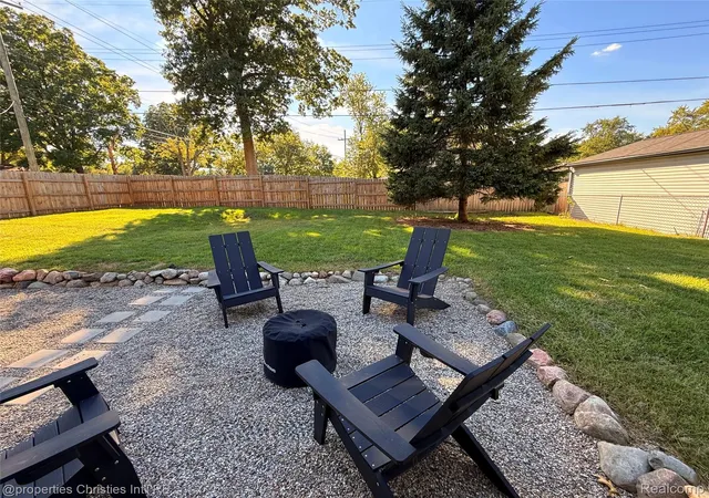 Photo 4 of Single family home for sale at 4166 Middledale Ave, West Bloomfield, MI 48323 | MLS# 20261072131 | Listing updated on 2026-09-10