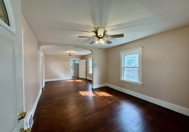 Photo 3 of Single family home for sale at 1812 Allegan St, Saginaw, MI 48602 | MLS# 5050221103 | Listing updated on 2026-09-09