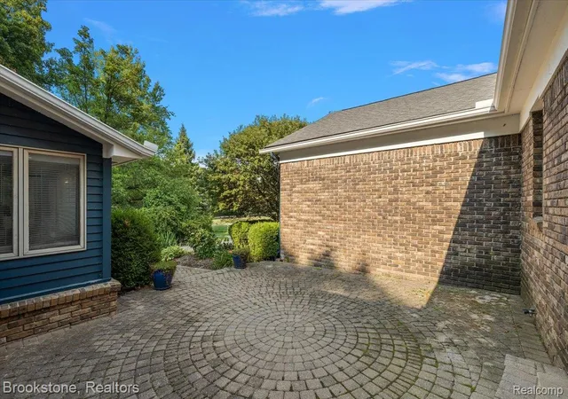 Photo 3 of Single family home for sale at 430 Rissman Ln, Ortonville, MI 48462 | MLS# 20261072142 | Listing updated on 2026-09-09