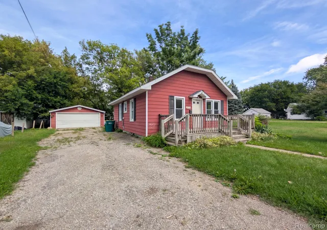 Single family home for sale at 635 Spruce St, Mount Morris, MI 48458 | MLS# 20261072147