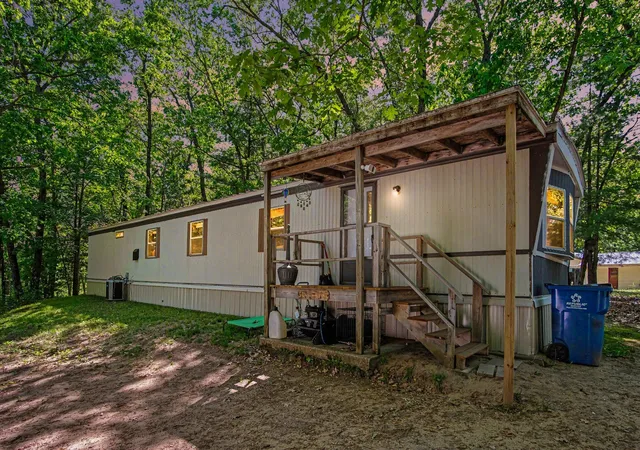 Photo 2 of Single family home for sale at 8481 Vista Dr, Newaygo, MI 49337 | MLS# 72026047597 | Listing updated on 2026-09-15