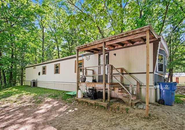 Photo 3 of Single family home for sale at 8481 Vista Dr, Newaygo, MI 49337 | MLS# 72026047597 | Listing updated on 2026-09-15