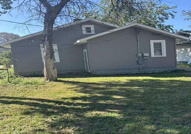 Photo 4 of Single family home for sale at 635 E Main St, Benton Harbor, MI 49022 | MLS# 66026047599 | Listing updated on 2026-09-08
