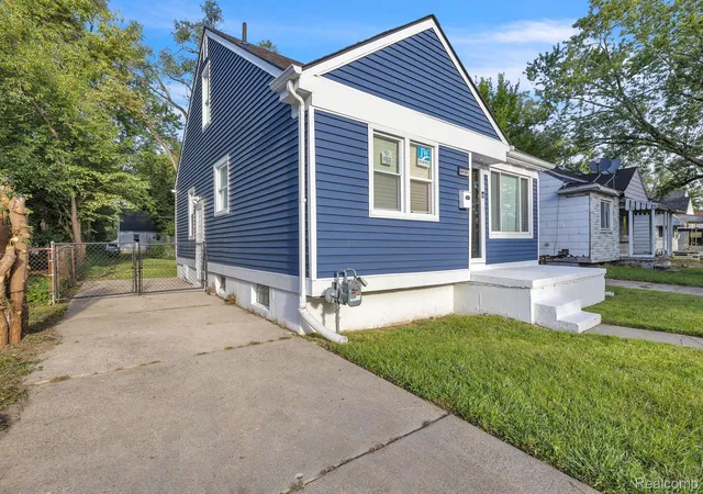 Photo 3 of Single family home for sale at 8459 Pierson St, Detroit, MI 48228 | MLS# 20261072153 | Listing updated on 2026-09-11