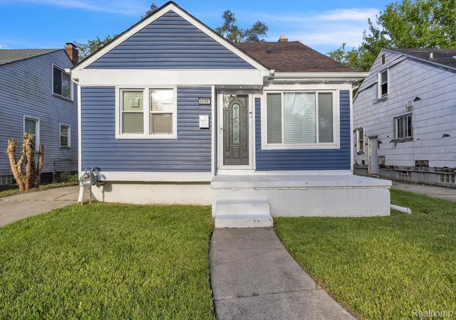 Photo 4 of Single family home for sale at 8459 Pierson St, Detroit, MI 48228 | MLS# 20261072153 | Listing updated on 2026-09-11