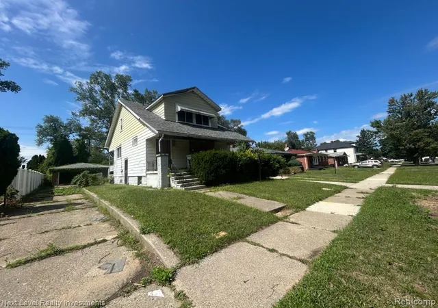 Photo 3 of Single family home for sale at 18049 Saint Aubin St, Detroit, MI 48234 | MLS# 20261072156 | Listing updated on 2026-09-11