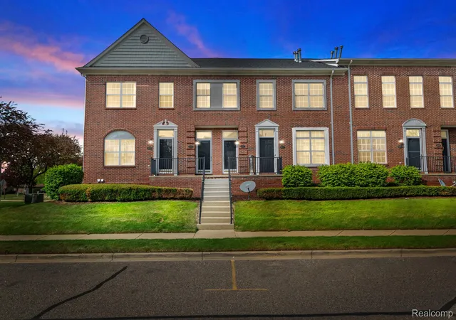 Condo for sale at 14267 Vauxhall Dr, Sterling Heights, MI 48313 | MLS# 20261072158