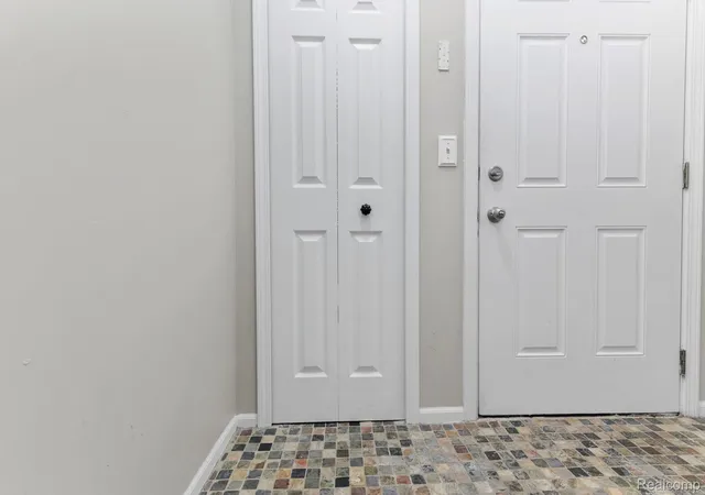 Photo 3 of Condo for sale at 14267 Vauxhall Dr, Sterling Heights, MI 48313 | MLS# 20261072158 | Listing updated on 2026-09-09