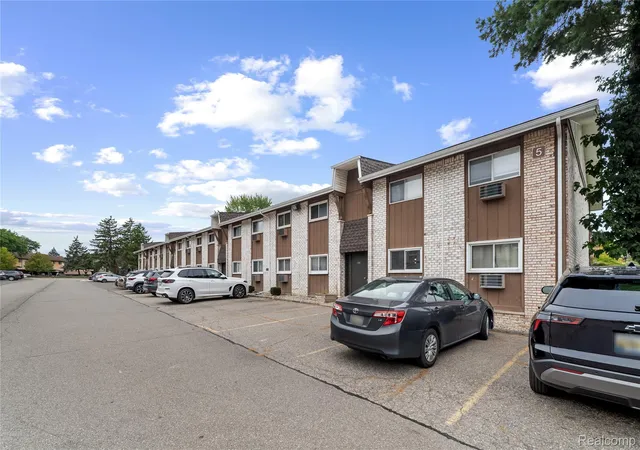 Photo 2 of Condo for sale at 7355 Woodview St #4, Westland, MI 48185 | MLS# 20261072163 | Listing updated on 2026-09-09