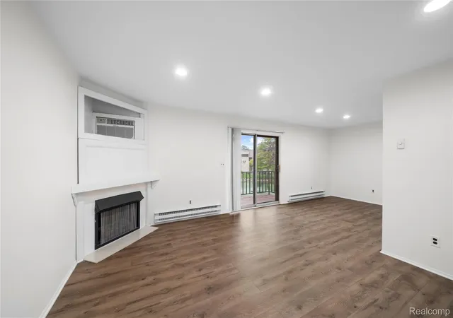 Photo 3 of Condo for sale at 7355 Woodview St #4, Westland, MI 48185 | MLS# 20261072163 | Listing updated on 2026-09-09