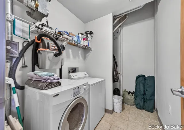Photo 31 of Condo for sale at 930 Washington Ave #3M, Muskegon, MI 49441 | MLS# 71026047613 | Listing updated on 2026-10-22