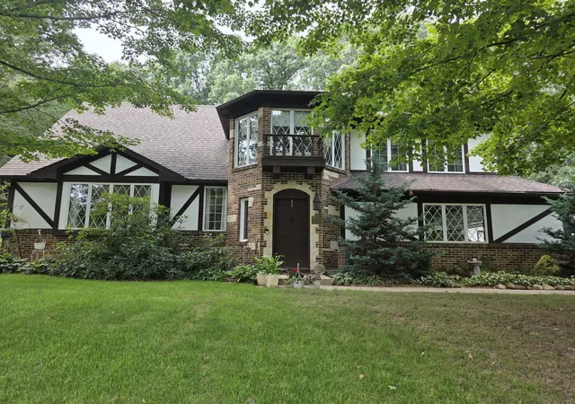 Photo 1 of Single family home for sale at 5163 Burning Tree Rd, Kalamazoo, MI 49009 | MLS# 53026047610 | Listing updated on 2026-09-09