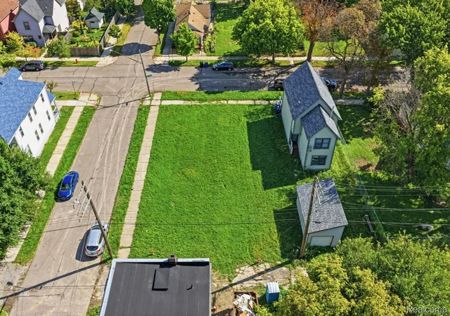 Photo 3 of Land for sale at 2943 Cochrane St, Detroit, MI 48216 | MLS# 20261072174 | Listing updated on 2026-09-11