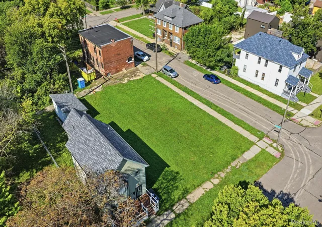 Photo 4 of Land for sale at 2943 Cochrane St, Detroit, MI 48216 | MLS# 20261072174 | Listing updated on 2026-09-11