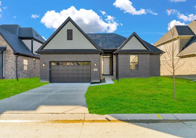 Photo 1 of Single family home for sale at 4139 Blossom Dr, Sterling Heights, MI 48314 | MLS# 20261072186 | Listing updated on 2026-09-13