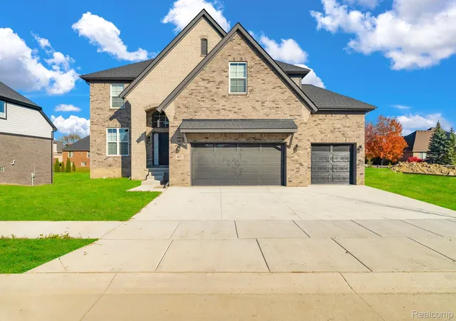 Photo 1 of Single family home for sale at 26608 Hidden Ridge Dr S, Chesterfield Township Macomb, MI 48051 | MLS# 20261072185 | Listing updated on 2026-09-12