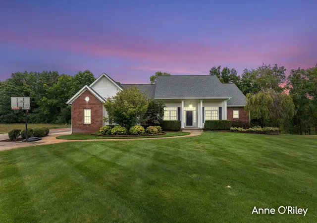Photo 3 of Single family home for sale at 2060 Dakota Trl, Hastings, MI 49058 | MLS# 65026047617 | Listing updated on 2026-09-12