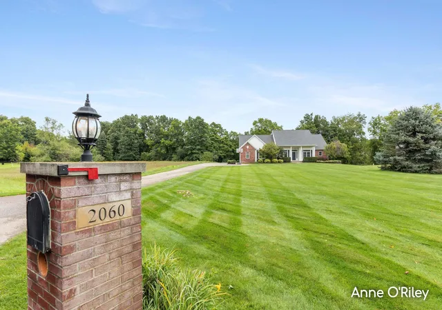 Photo 3 of Single family home for sale at 2060 Dakota Trl, Hastings, MI 49058 | MLS# 65026047617 | Listing updated on 2026-09-12