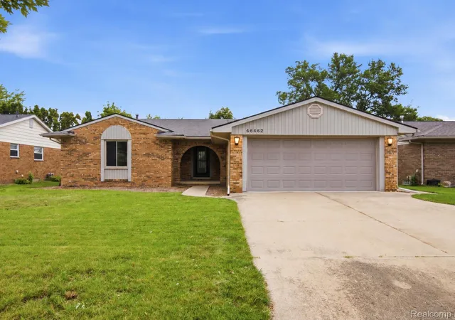 Photo 1 of Single family home for sale at 46462 Peach Grv Ave, Macomb, MI 48044 | MLS# 20261072199 | Listing updated on 2026-09-11
