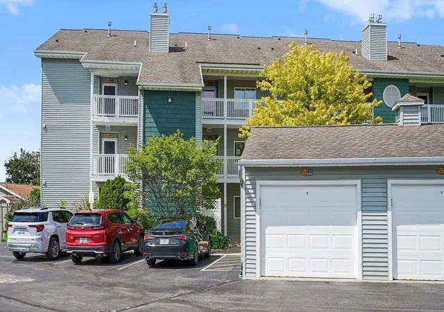 Photo 2 of Condo for sale at 666 S Lake St, Cadillac, MI 49601 | MLS# 55026047627 | Listing updated on 2026-09-10