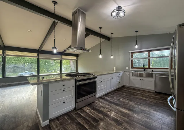 Photo 4 of Single family home for sale at 820 Iroquois Trl, Niles, MI 49120 | MLS# 69026047634 | Listing updated on 2026-09-11