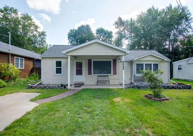 Photo 2 of Single family home for sale at 6445 Sommerset Rd, Lansing, MI 48911 | MLS# 81026047631 | Listing updated on 2026-09-18