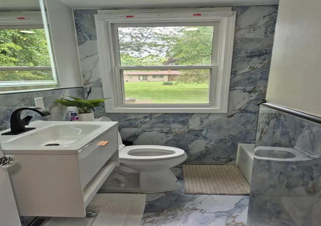 Photo 4 of Single family home for sale at 25725 Dunbar St, Southfield, MI 48033 | MLS# 81026047643 | Listing updated on 2026-10-10