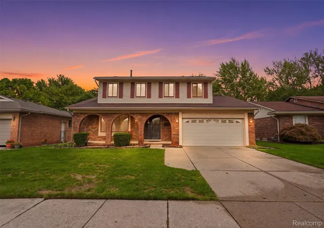 Photo 1 of Sale Pending at 28360 Armanda Dr, Warren, MI 48088 | MLS# 20261072253 | Listing updated on 2026-09-15
