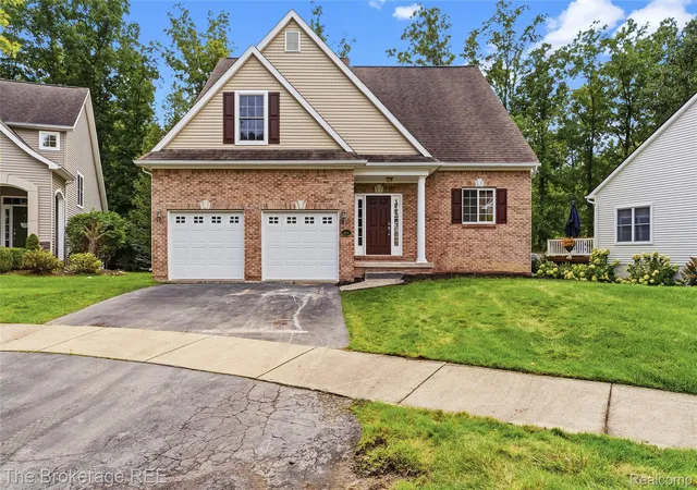 Photo 1 of Single family home for sale at 10199 Edgewood Dr, Grand Blanc, MI 48439 | MLS# 20261072264 | Listing updated on 2026-09-13