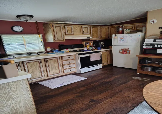 Photo 3 of Single family home for sale at 2701 Huizenga St #25, Norton Shores, MI 49444 | MLS# 71026047646 | Listing updated on 2026-09-09