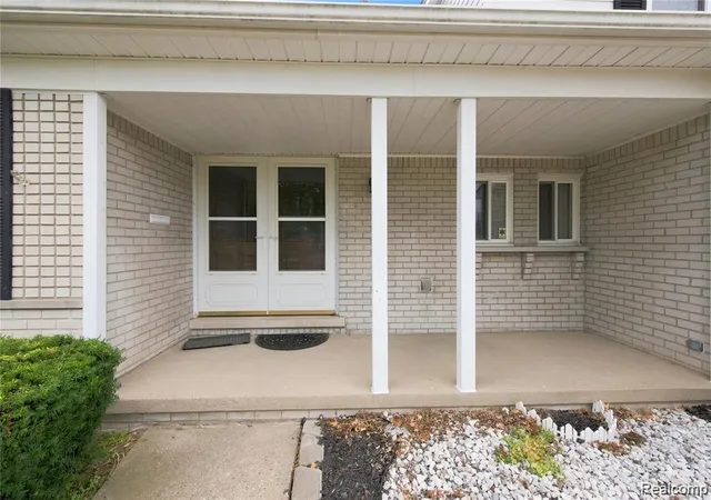 Photo 3 of Single family home for sale at 30151 Barbary Ct, Warren, MI 48093 | MLS# 20261072270 | Listing updated on 2026-09-12