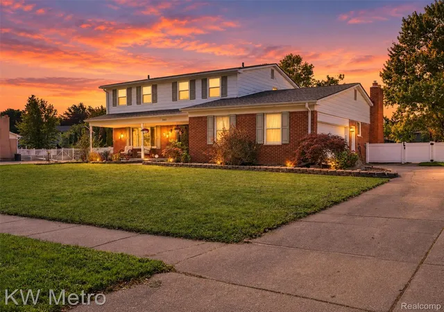Photo 2 of Single family home for sale at 3863 Lawson Dr, Troy, MI 48084 | MLS# 20261072282 | Listing updated on 2026-10-20