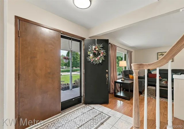 Photo 3 of Single family home for sale at 3863 Lawson Dr, Troy, MI 48084 | MLS# 20261072282 | Listing updated on 2026-10-20