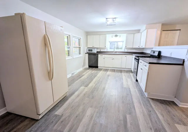 Photo 4 of Single family home for sale at 24190 M 78, Battle Creek, MI 49017 | MLS# 64026047572 | Listing updated on 2026-09-11