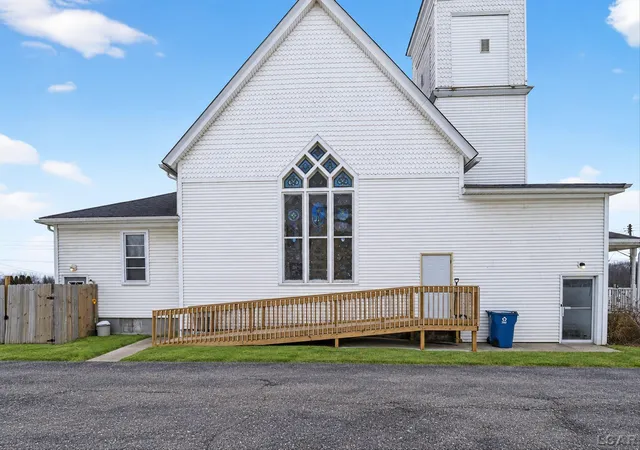 Photo 3 of Single family home for sale at 3657 State St, Clayton, MI 49235 | MLS# 56050221130 | Listing updated on 2026-09-09