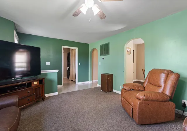 Photo 4 of Single family home for sale at 6561 N Adrian Hwy, Tecumseh, MI 49286 | MLS# 56050221133 | Listing updated on 2026-09-11