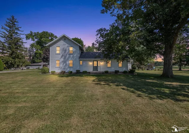 Photo 1 of Single family home for sale at 18318 Kent Rd, Dundee, MI 48131 | MLS# 57050221134 | Listing updated on 2026-09-12